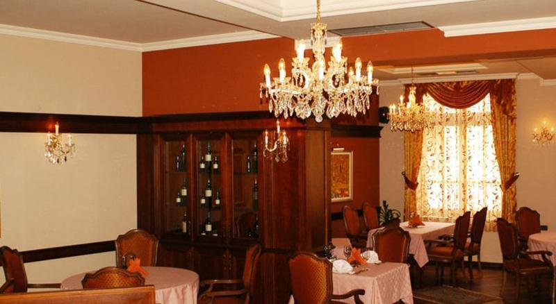 Hotel Millenium Бітола Екстер'єр фото