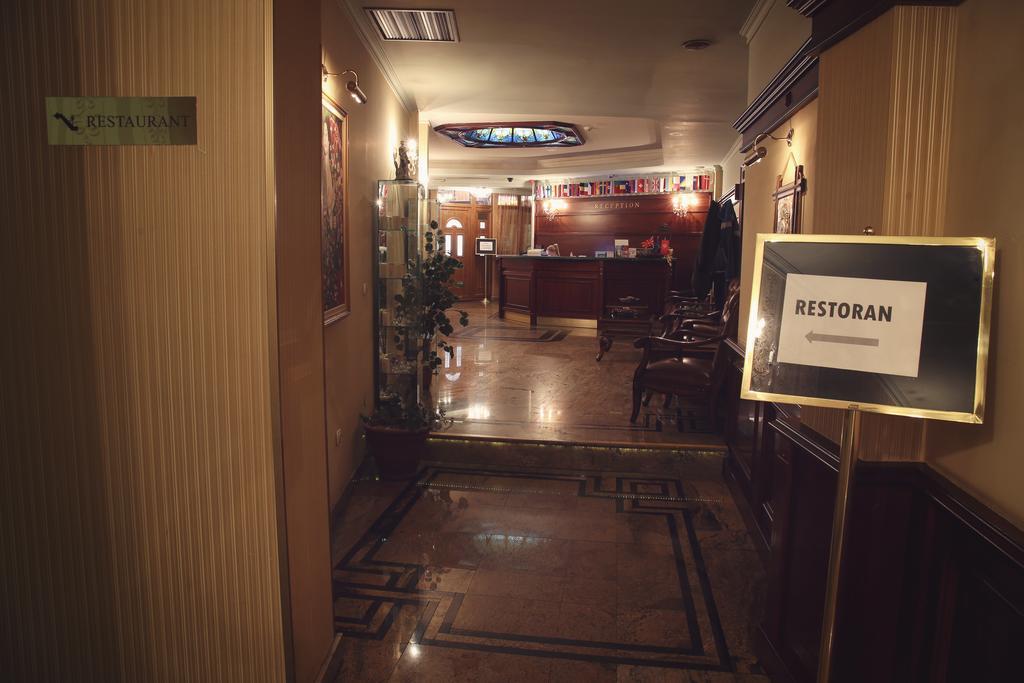 Hotel Millenium Бітола Екстер'єр фото