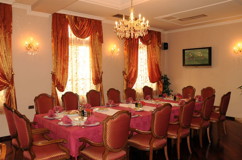 Hotel Millenium Бітола Екстер'єр фото